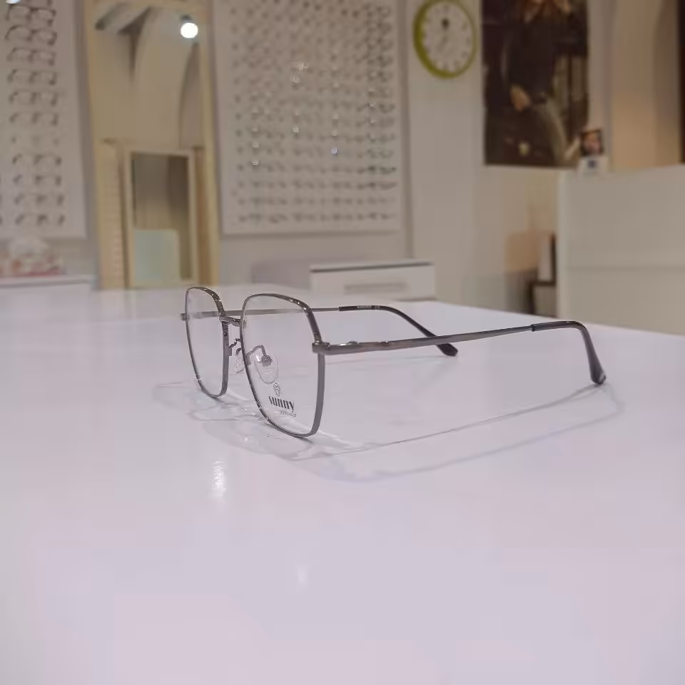 فریم عینک طبی فلزی فانتزی چند ضلعی شیک کیفیت تضمینی