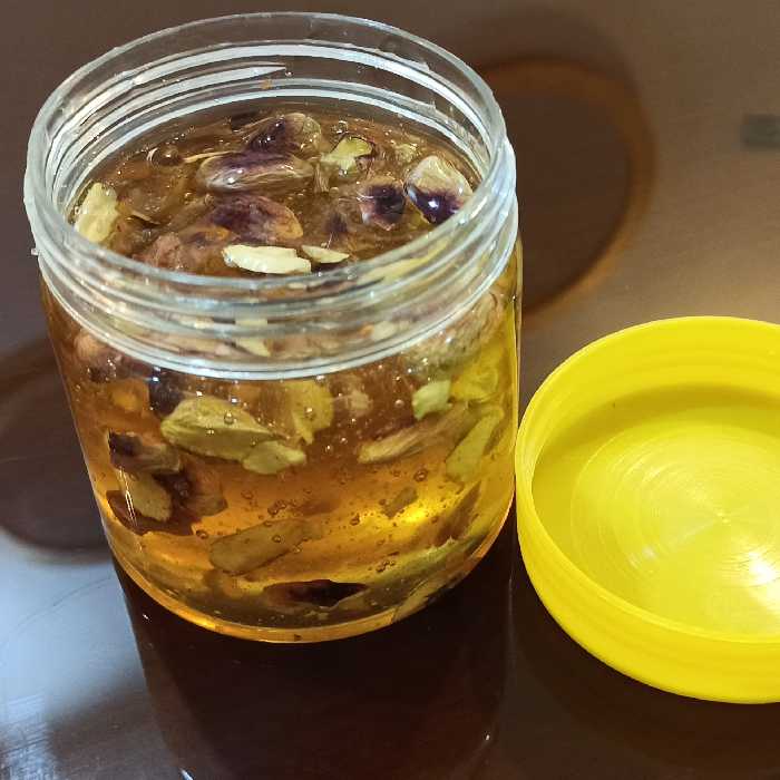 معجون عسل و پسته 