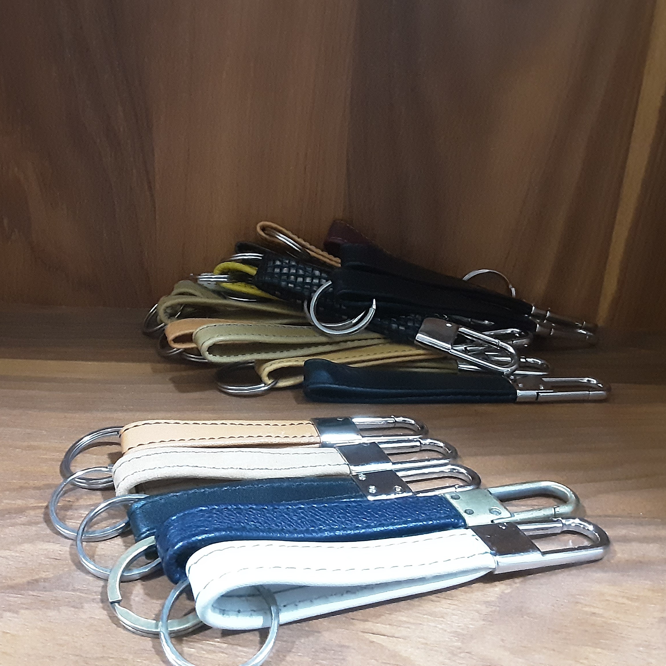 جا کلیدی چرم با یراق خارجی با کیفیت 