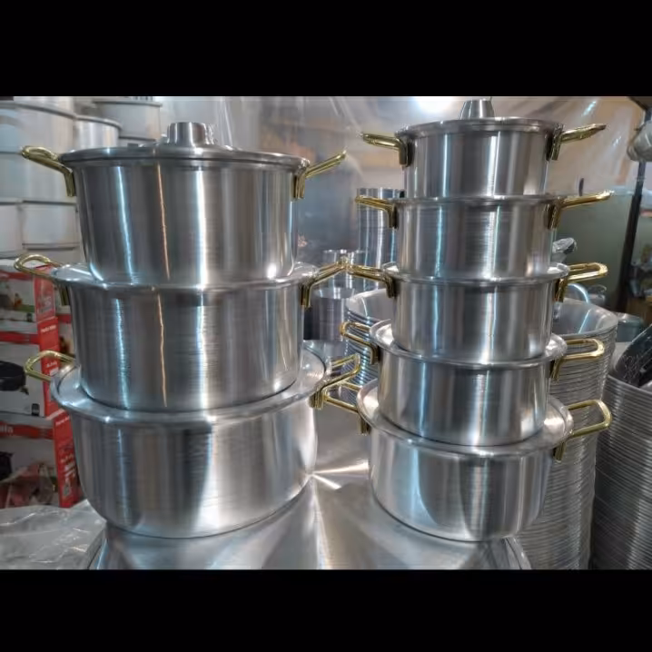 ست 16 پارچه روحی دسته طلایی