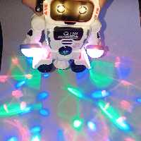 ربات موزیکال و رقص نور دار رقاص و خواننده بسیار زیبا