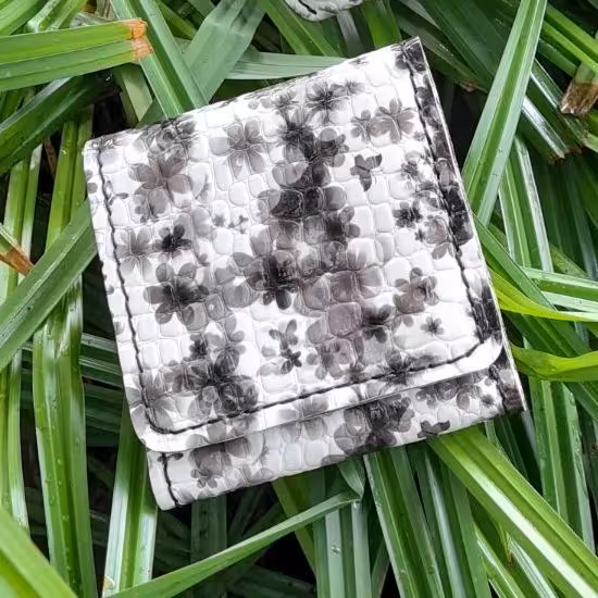 کیف پول وکارت جیبی سه لت چرم دست دوز چرم مصنوعی ترک درجه یک طرح جیبی 