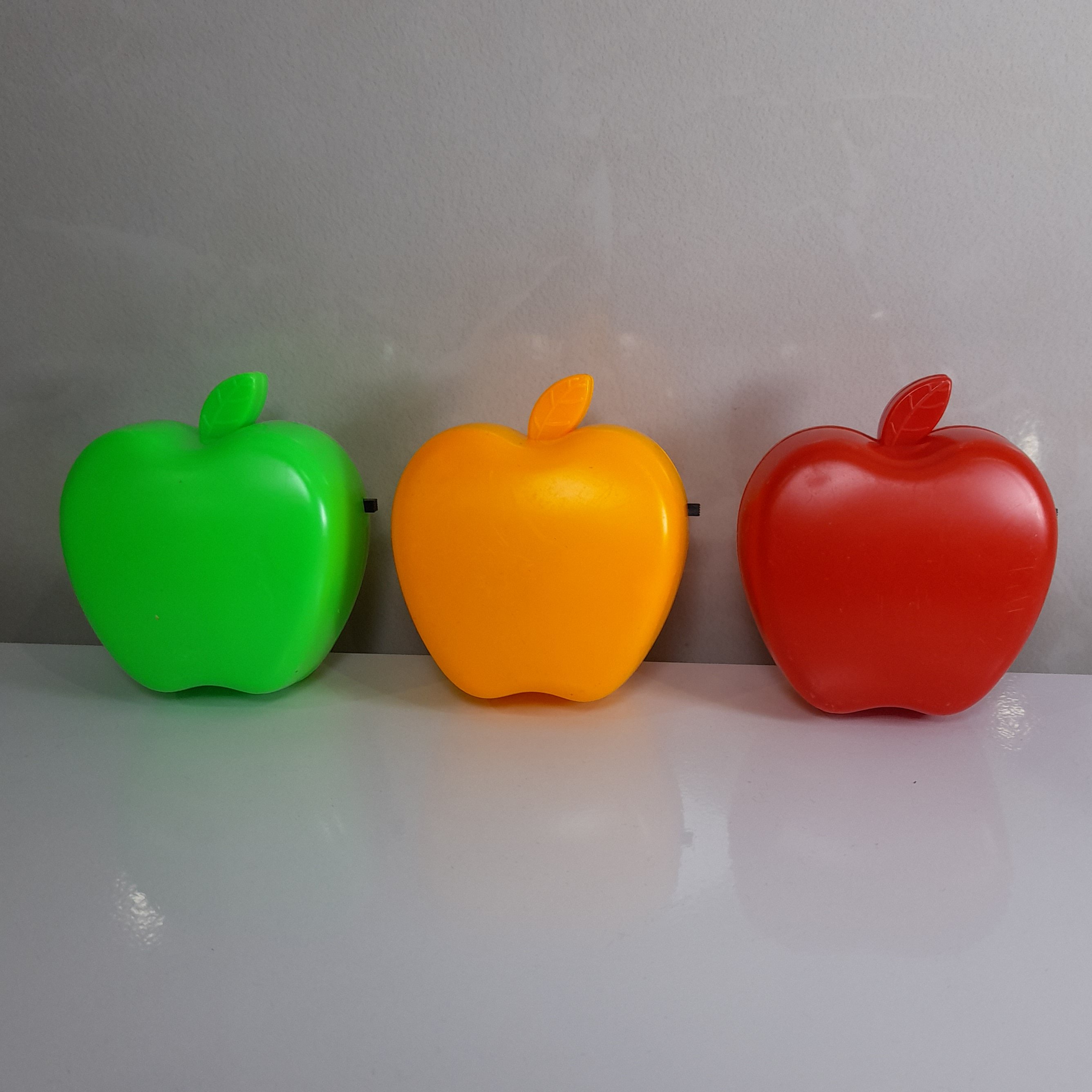 چراغ خواب طرح اپل 