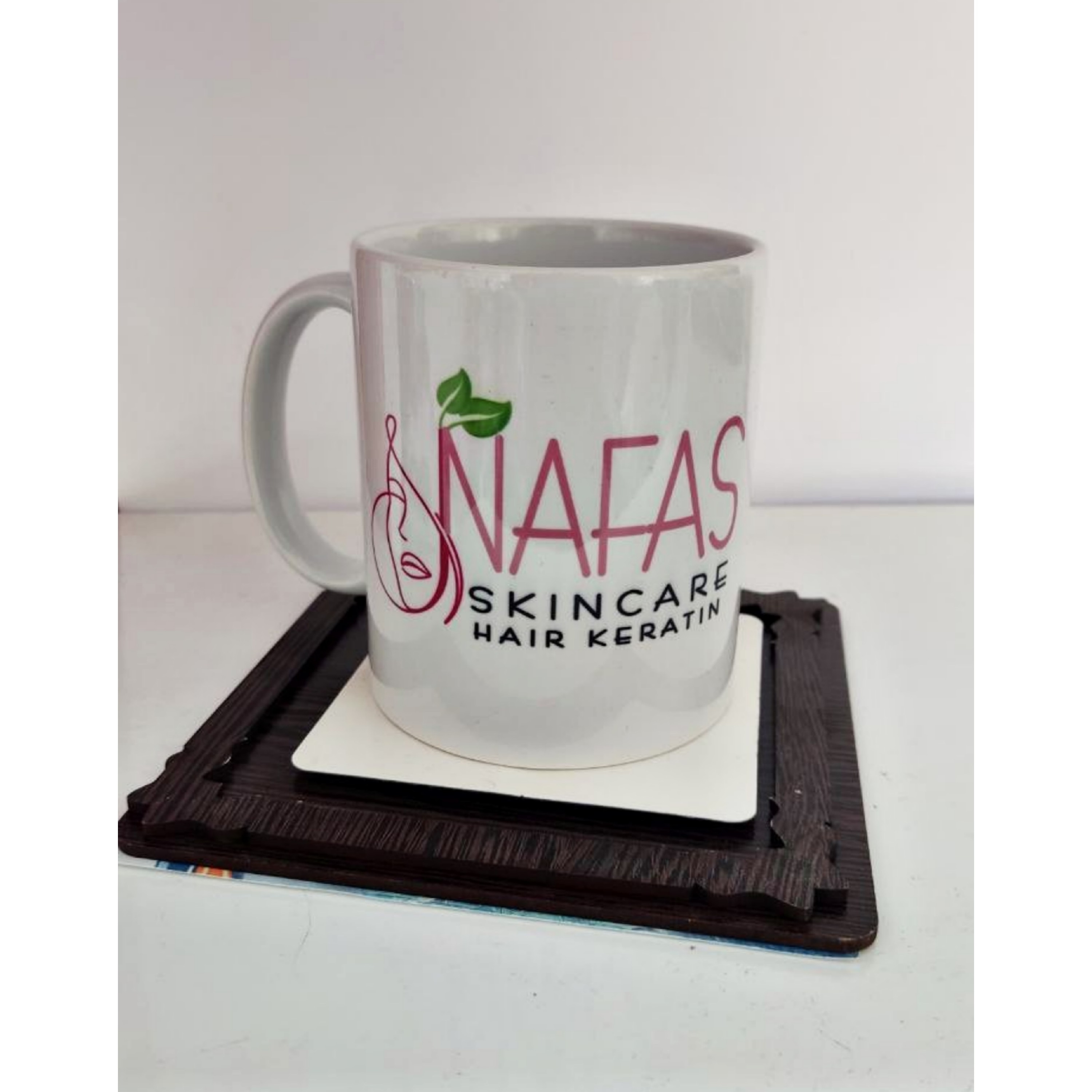 ماگ سفید با طرح دلخواه شما