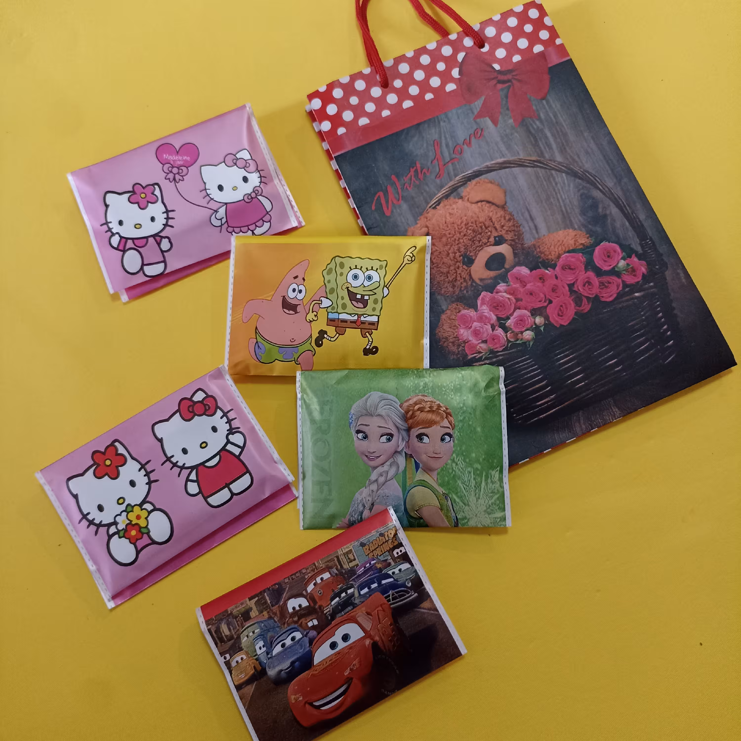 دستمال کاغذی جیبی بچه گانه 10 برگ 