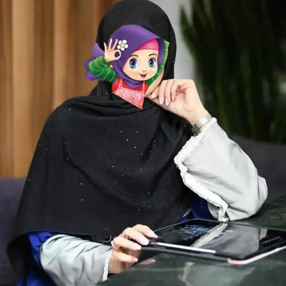 روسری مشکی زنانه با نگین های نقره ای