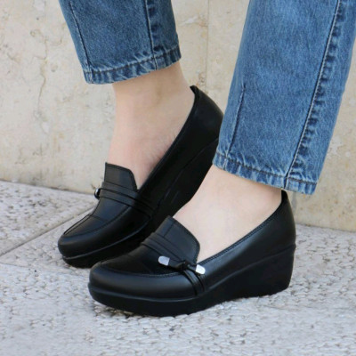 کفش طبی زنانه