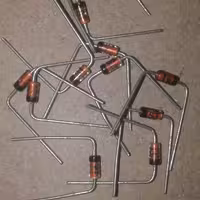 دیود SI4148 بسته 10 عددی 