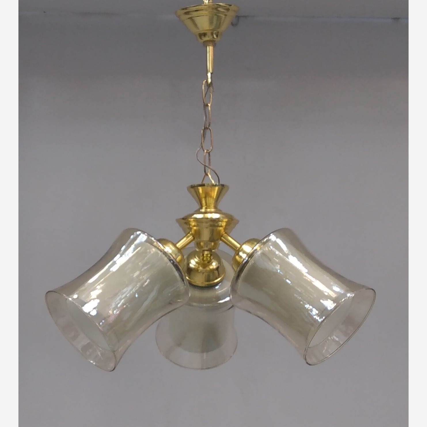 لوستر  (پس کرایه)