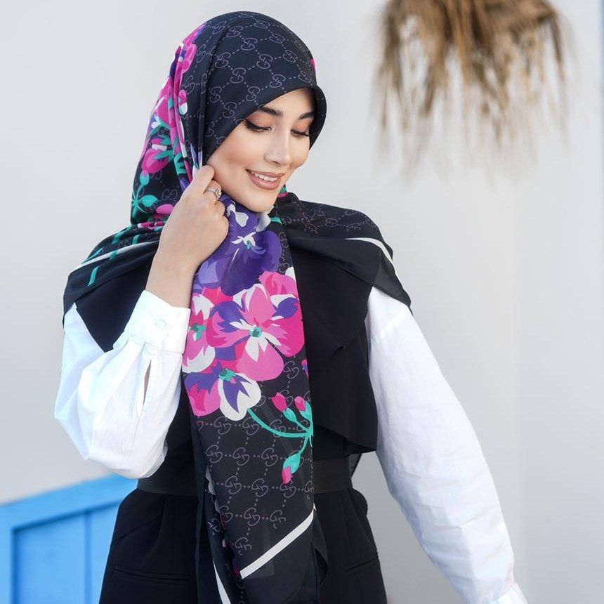 روسری نخی وال منگوله دار عرض 140 سبک و لظیف کد 072