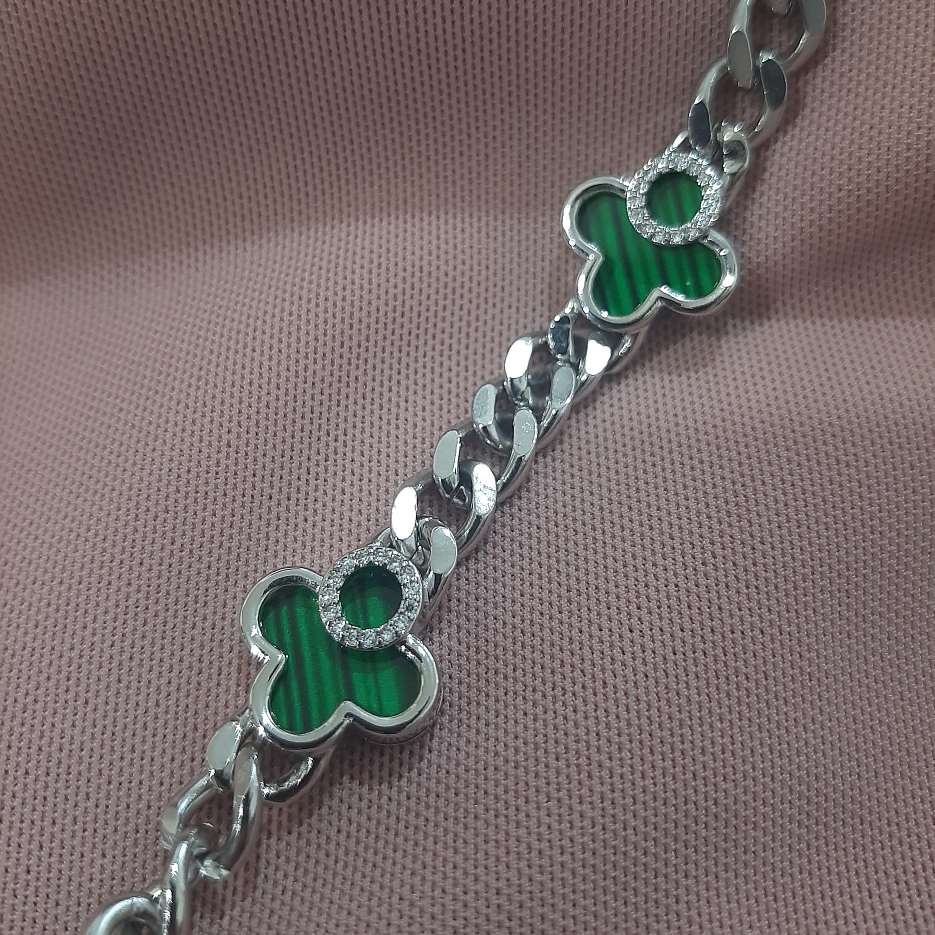 دستبند ونکلیف سبز و کارتیه ارسال رایگان