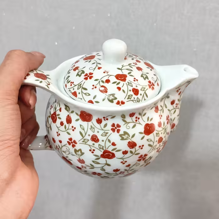 قوری گلگلی نقلی کوچک سایز 9در 7 در 7