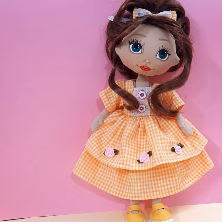 عروسک دست ساز