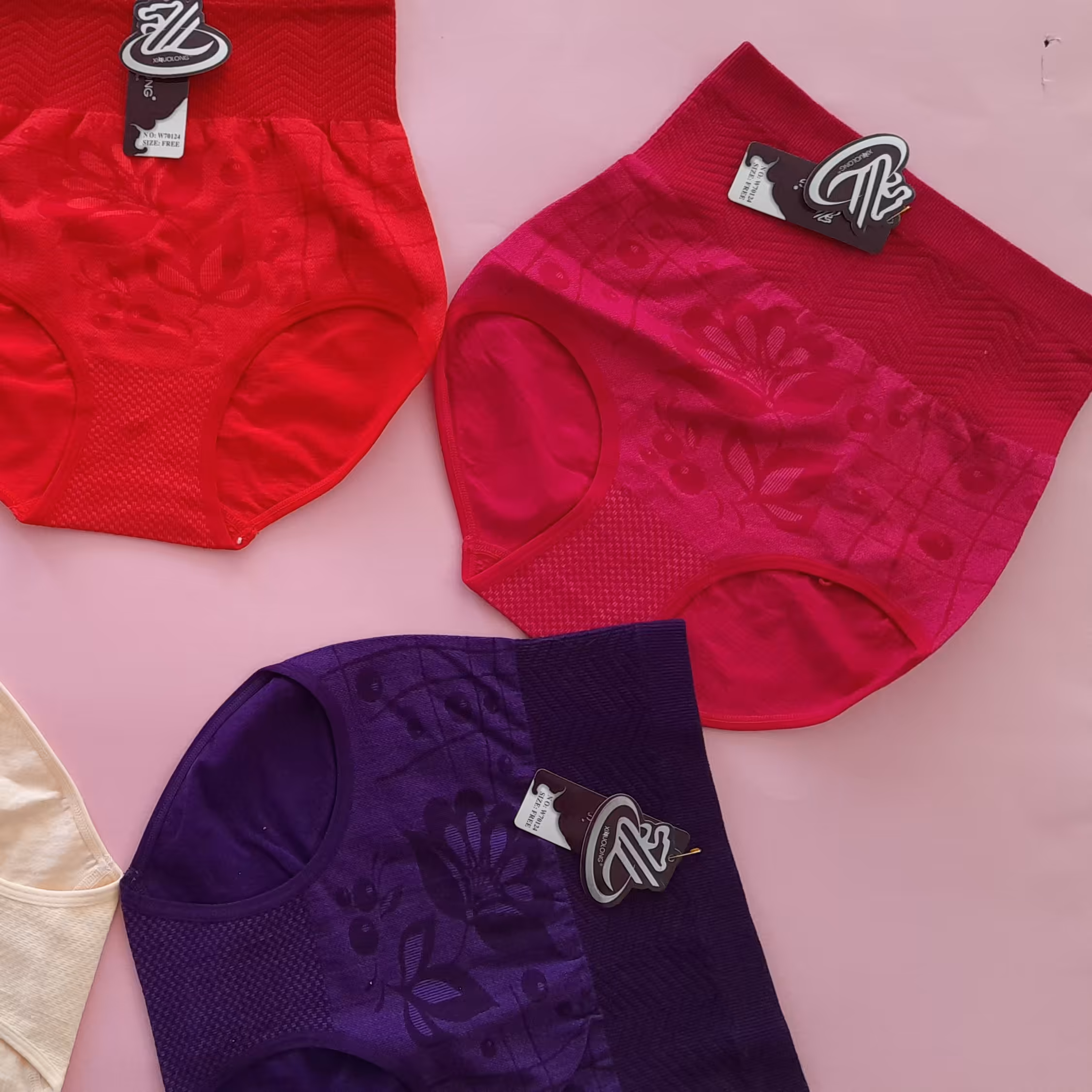 گن شورتی زنانه