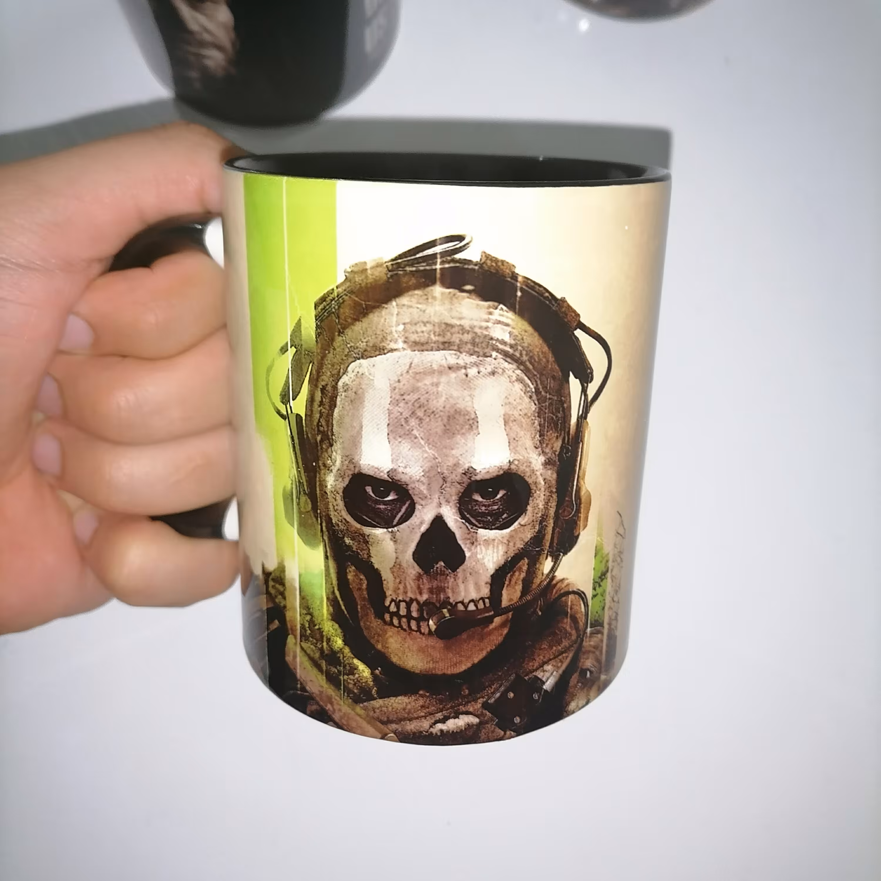 ماگ گیمینگ دسته و داخل مشکی کالاف دیوتی مدرن وارفار 2  (2 all of Duty   Modern Warfare