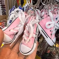 جاکلیدی کفش رنگی 