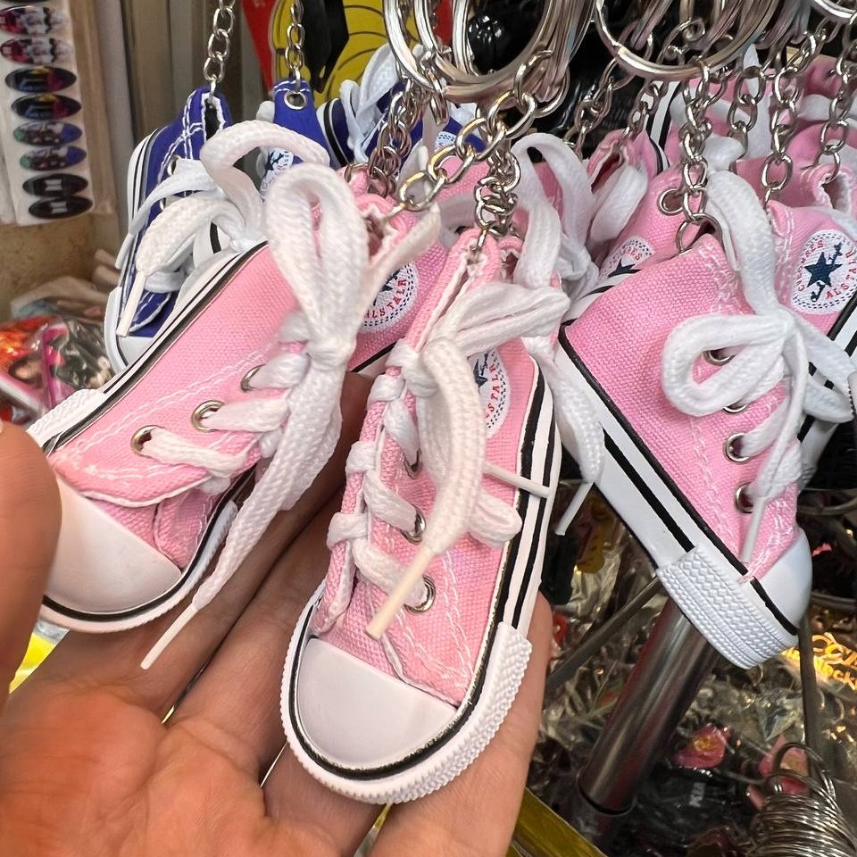 جاکلیدی کفش رنگی 