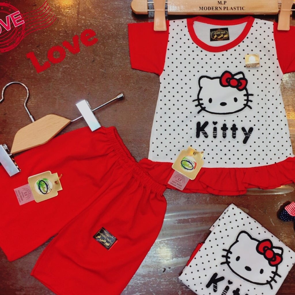 لباس بچگانه