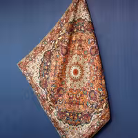 ترمه رومیزی 1 در 1 طرح باغ بهشت قرمز