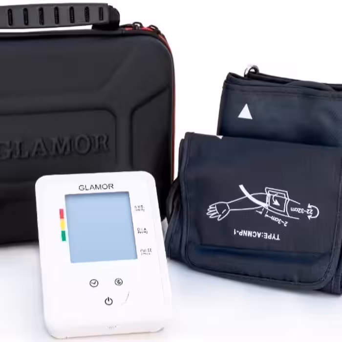 دستگاه فشار خون دیجیتال بازویی گلامور همرا دو کاف و آداپتور