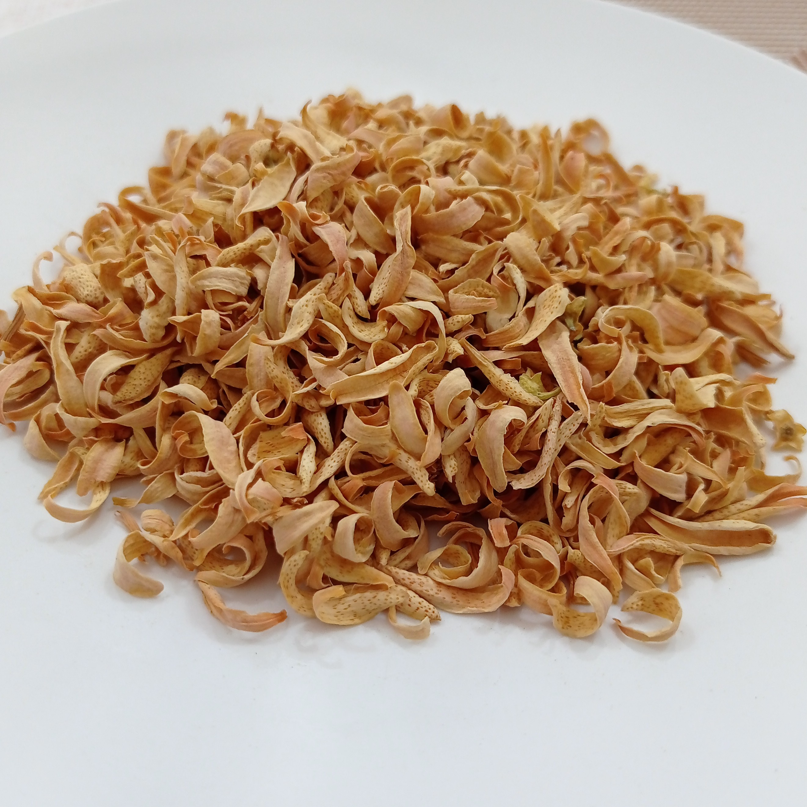    بهار نارنج رنگ روشن 