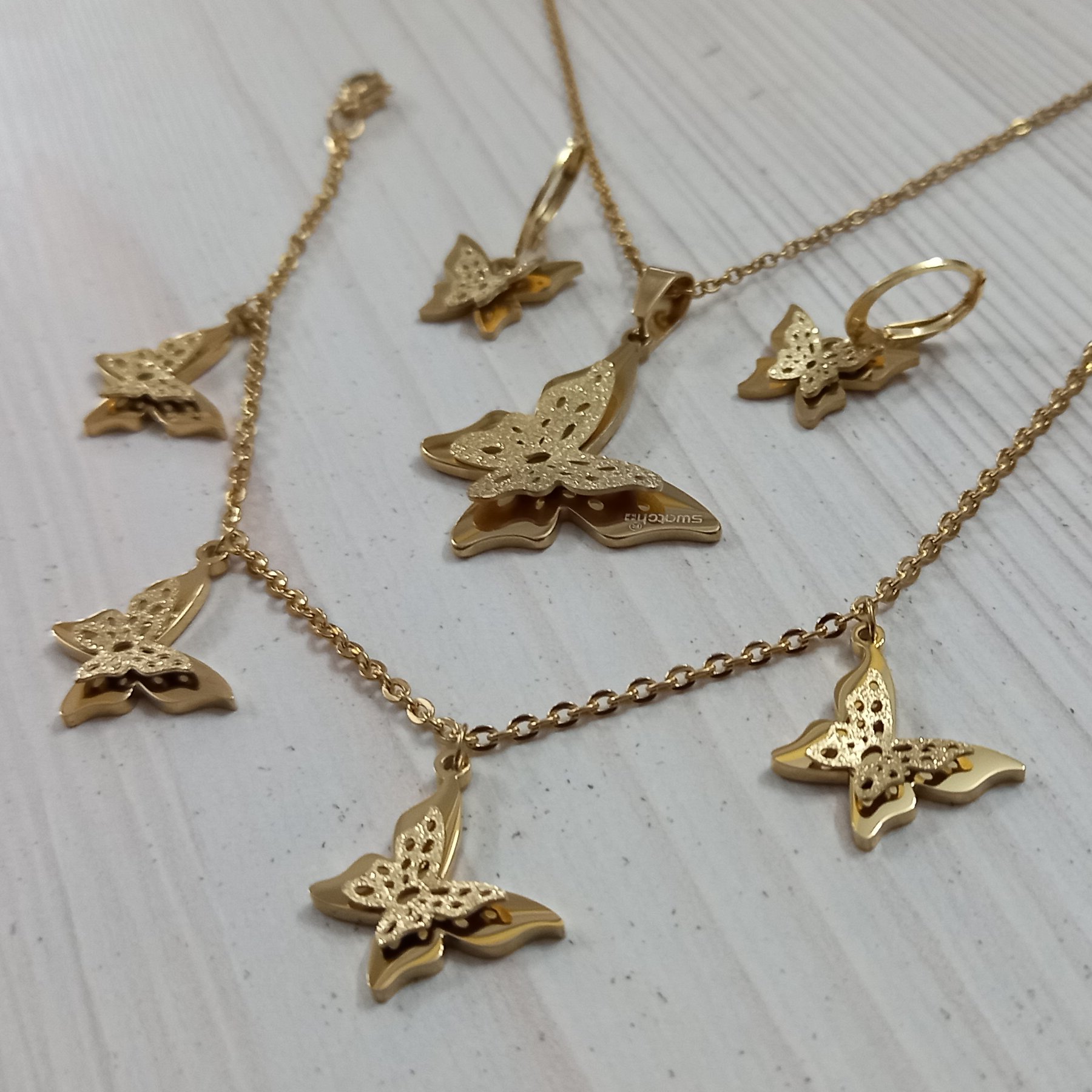 سرویس پروانه تخت سه بعدی