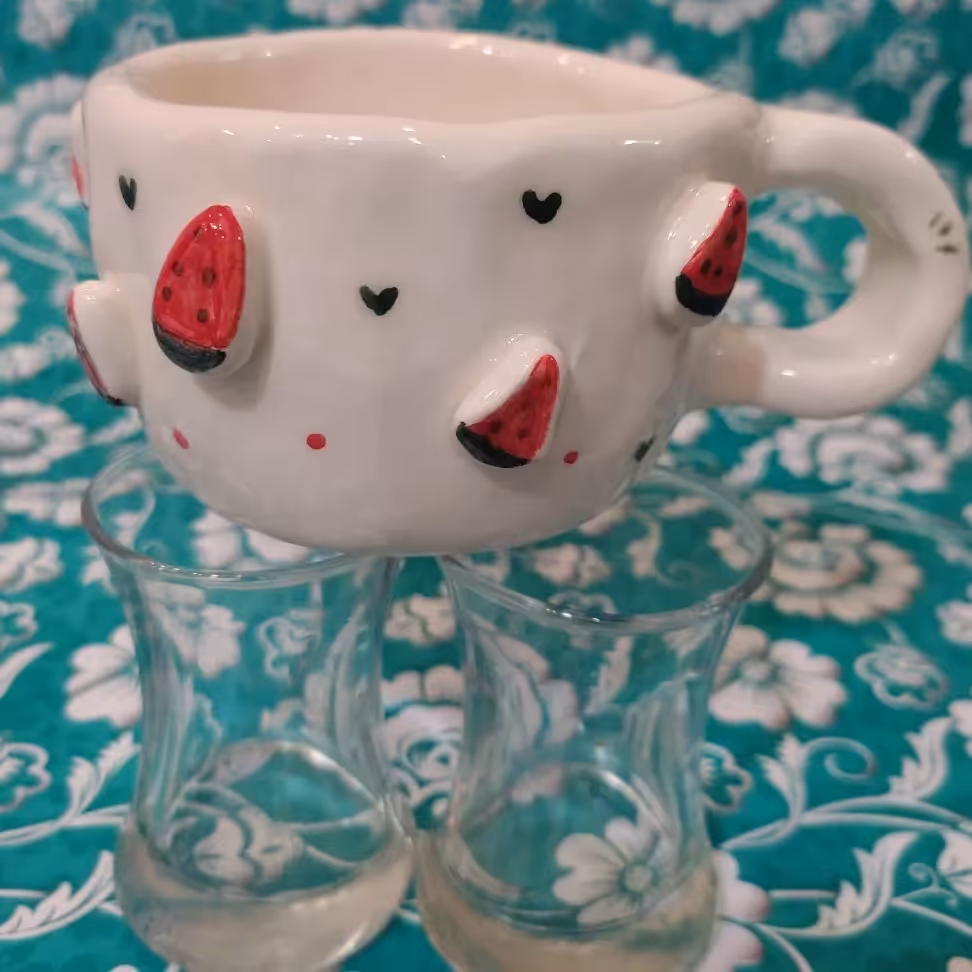 ماگ دفرمه دستساز طرح هندونه