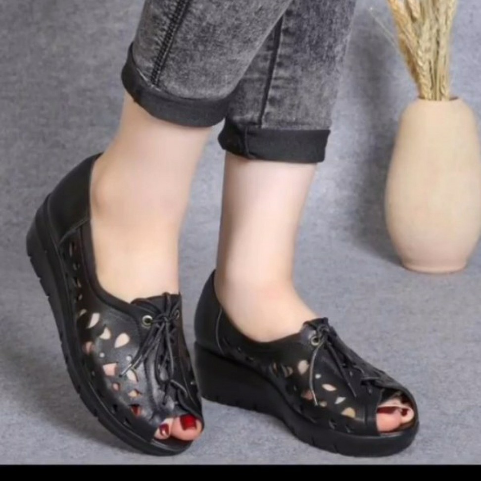 کفش مدل ایناز