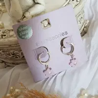 گوشواره روکش نقره از برند آلمانی اکسسوری.  کد 108