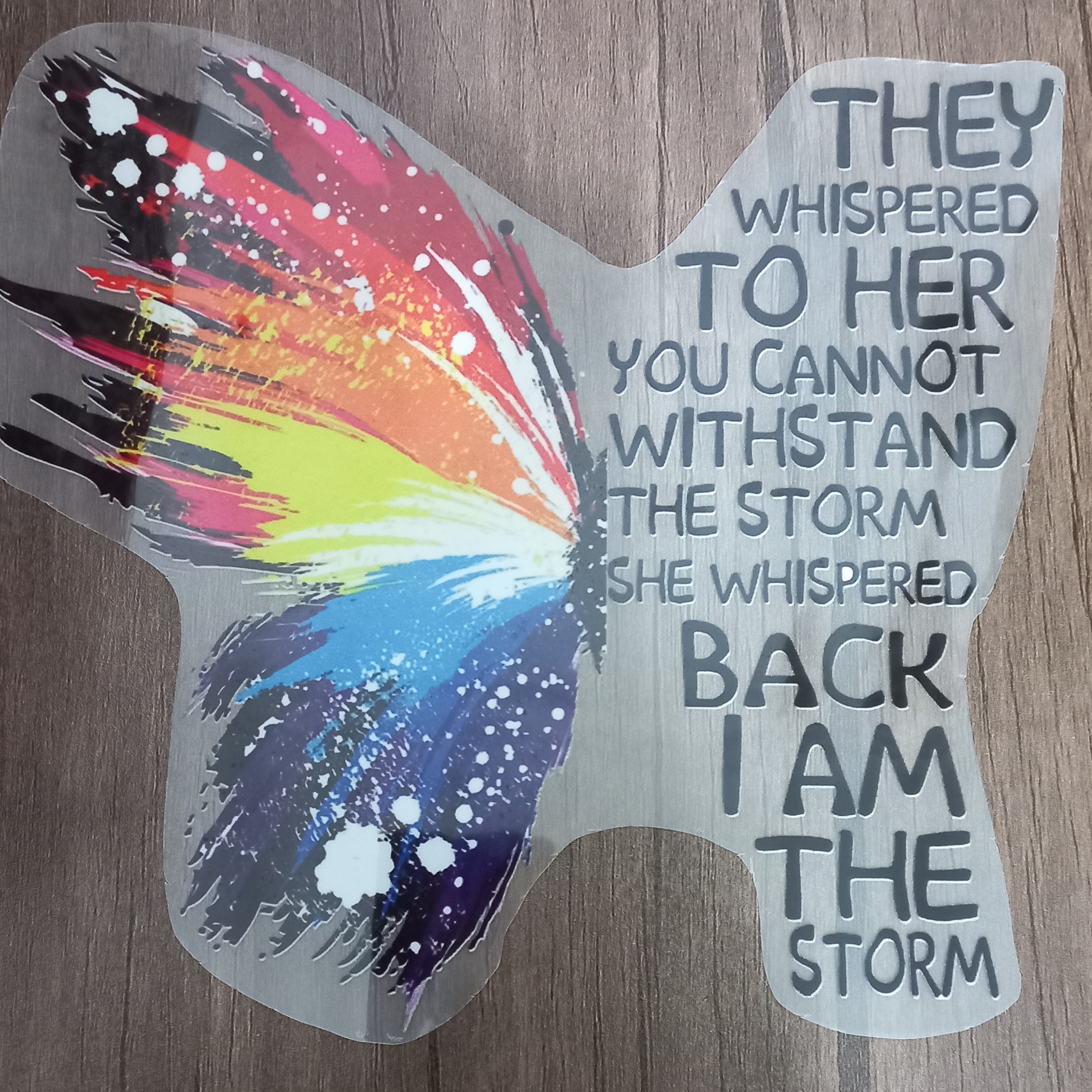 برچسب لباس طرح پروانه کد199