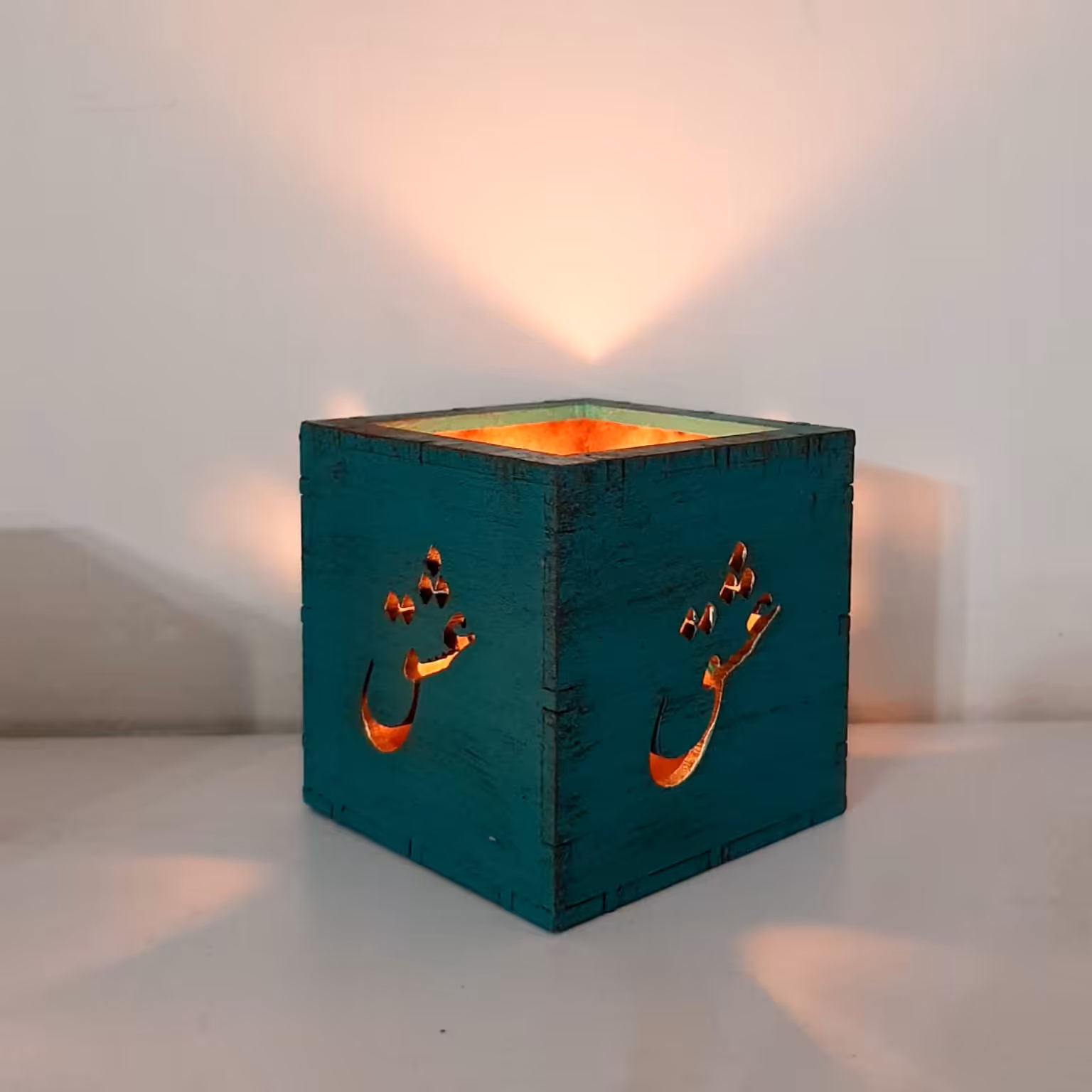 جاشمعی عشق چوبی