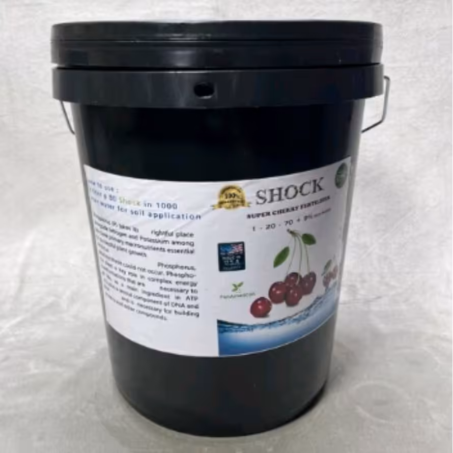 کود شوک مخصوص درخت گیلاس و آلبالو گالن بیست لیتری (پس کرایه)