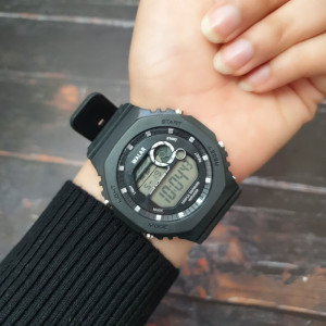 ساعت مچی دیجیتالی دارای روزشمار