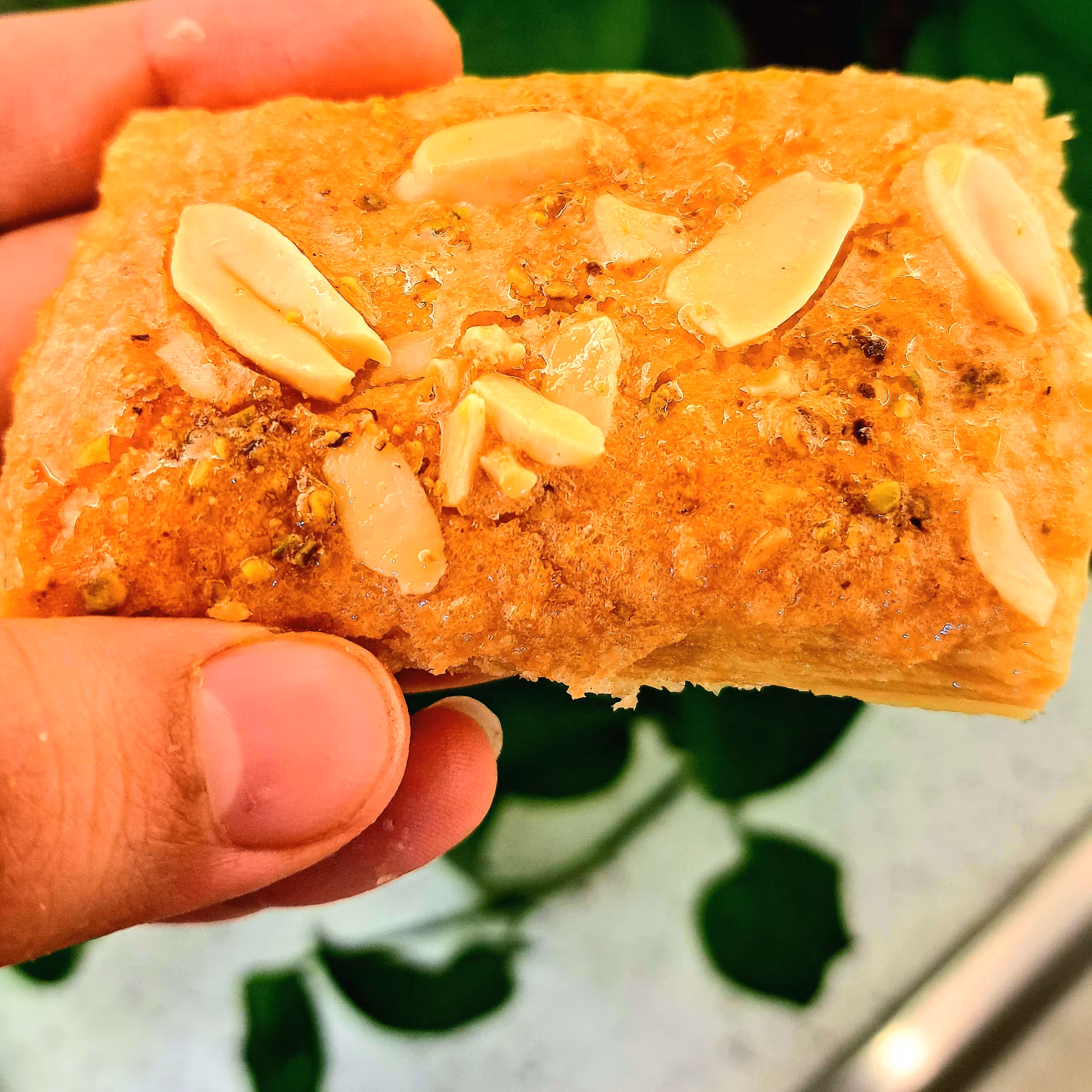 شیرینی لایه ایی نارگیلی 