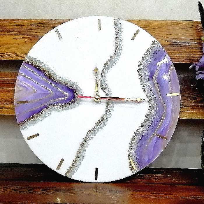 ساعت دیواری رزینی