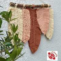 دکوراتیو مکرومه بافی طرح برگ سایز 25 در 35 سانتی متر رنگ دلخواه برند آرت بیوتی