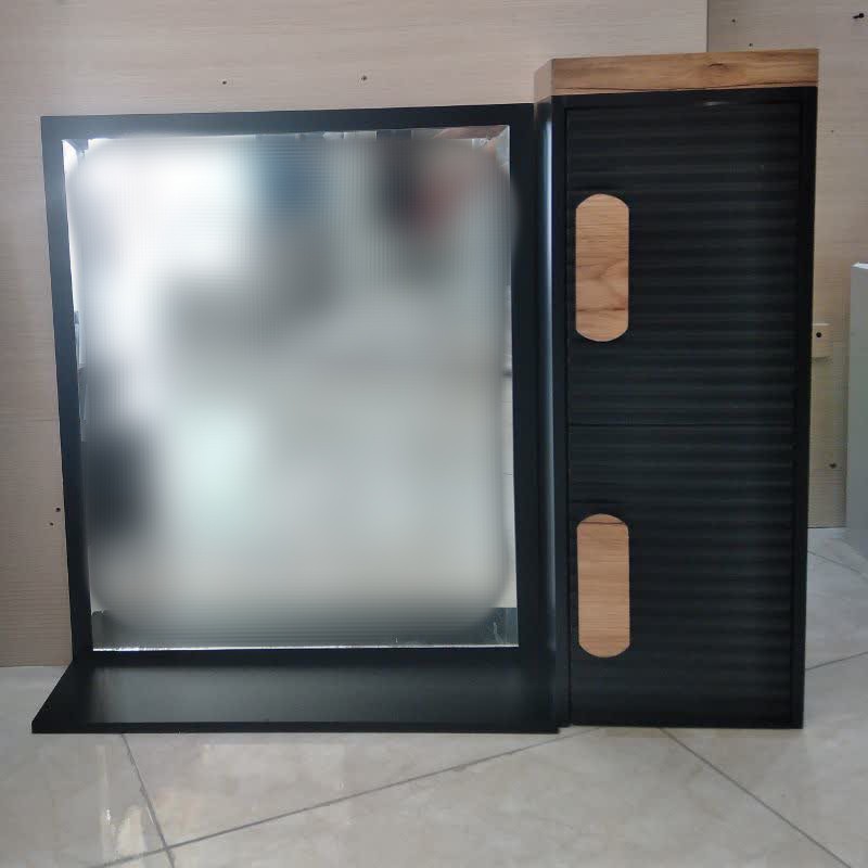 آیینه باکس پی وی سی طرح بامبو مشکی سایز 70در 70( ارسال با تیپاکس و پس کرایه)