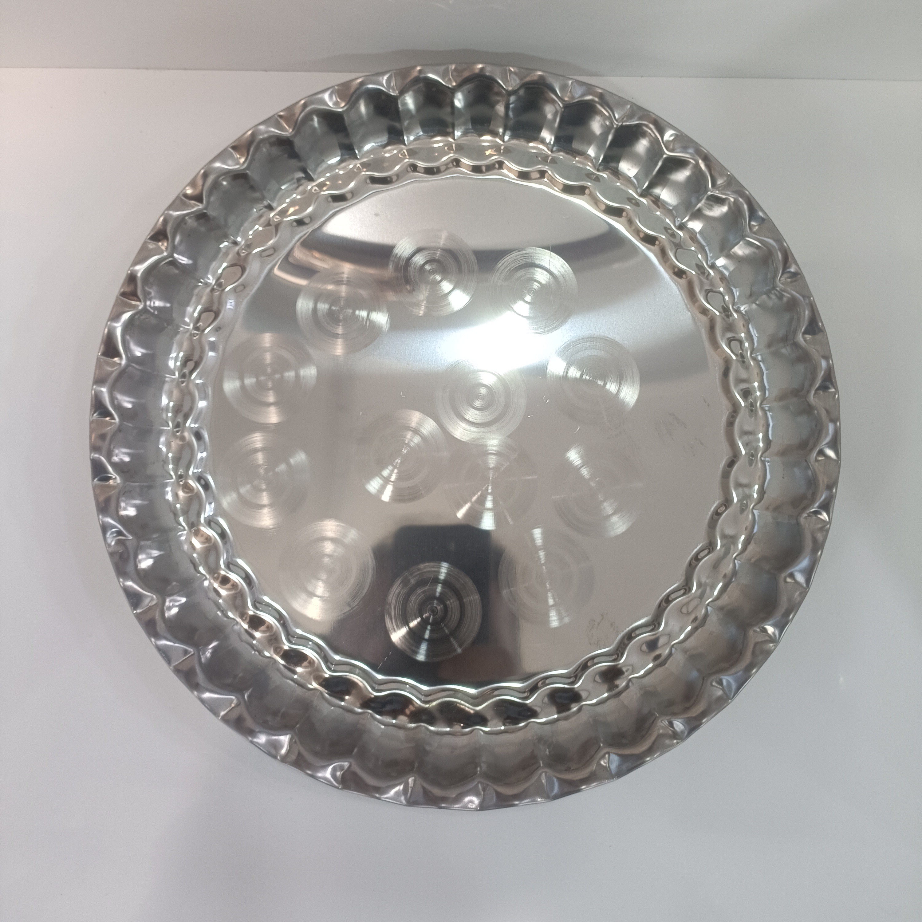 سینی استیل لب کنگره قطر29سانت آهن ربا بگیر