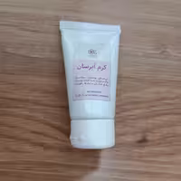 کرم آبرسان طبیعی ظرف تیوپی Younew (دستساز و فاقد ترکیبات شیمیایی)