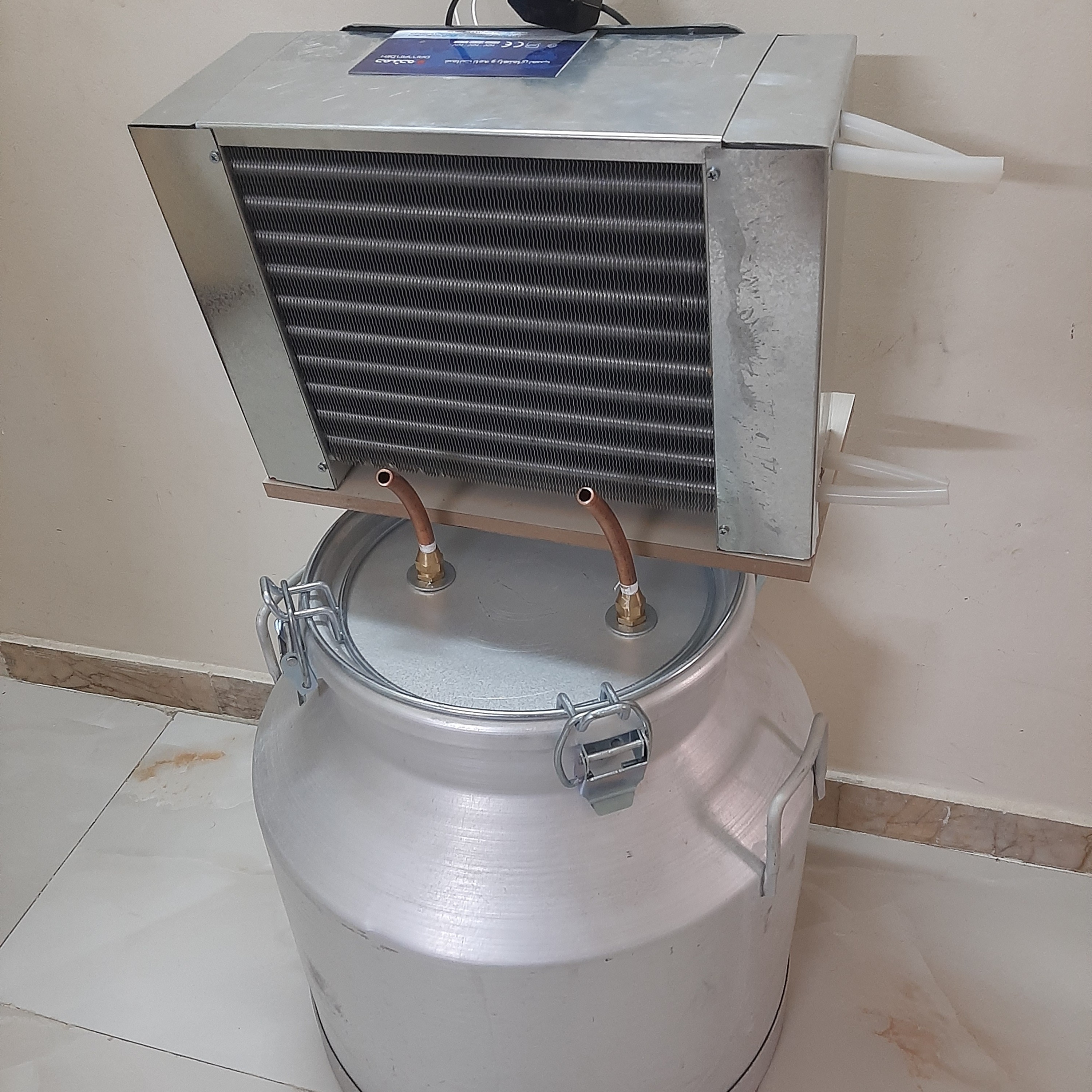 دیگ بیدون 100 تقطیر گلابگیر چارچفت با کندانسور پیرکس دو خروجی (پس کرایه)