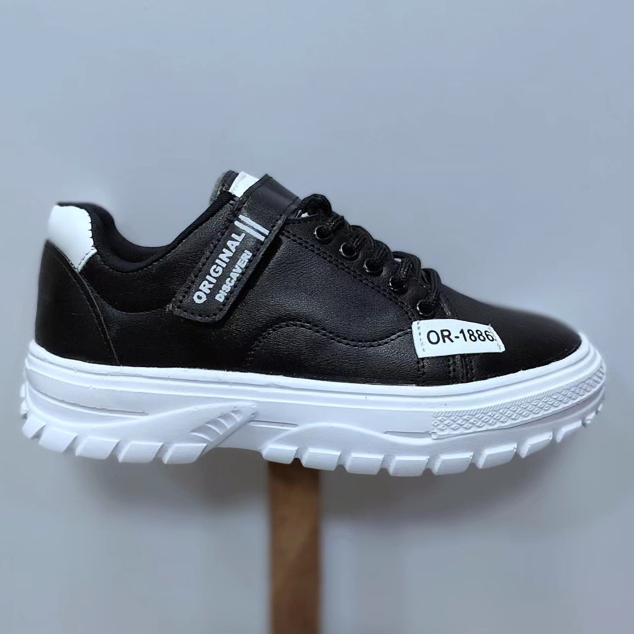 کتانی دخترانه اُ آر سبک و ارزان