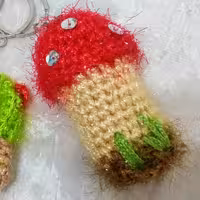 جاکلیدی فانتزی قلاب بافی طرح قارچ