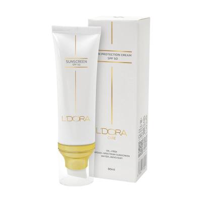 کرم ضدافتاب SPF50 بی رنگ مناسب انواع پوست لدورا کر 80 میلی لیتر