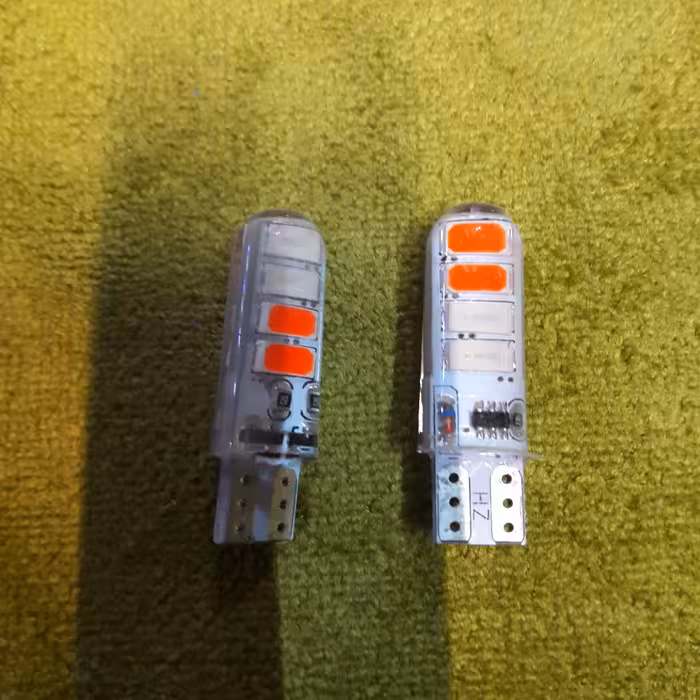 لامپ چراغ کوچیک پلیسی دو عددی