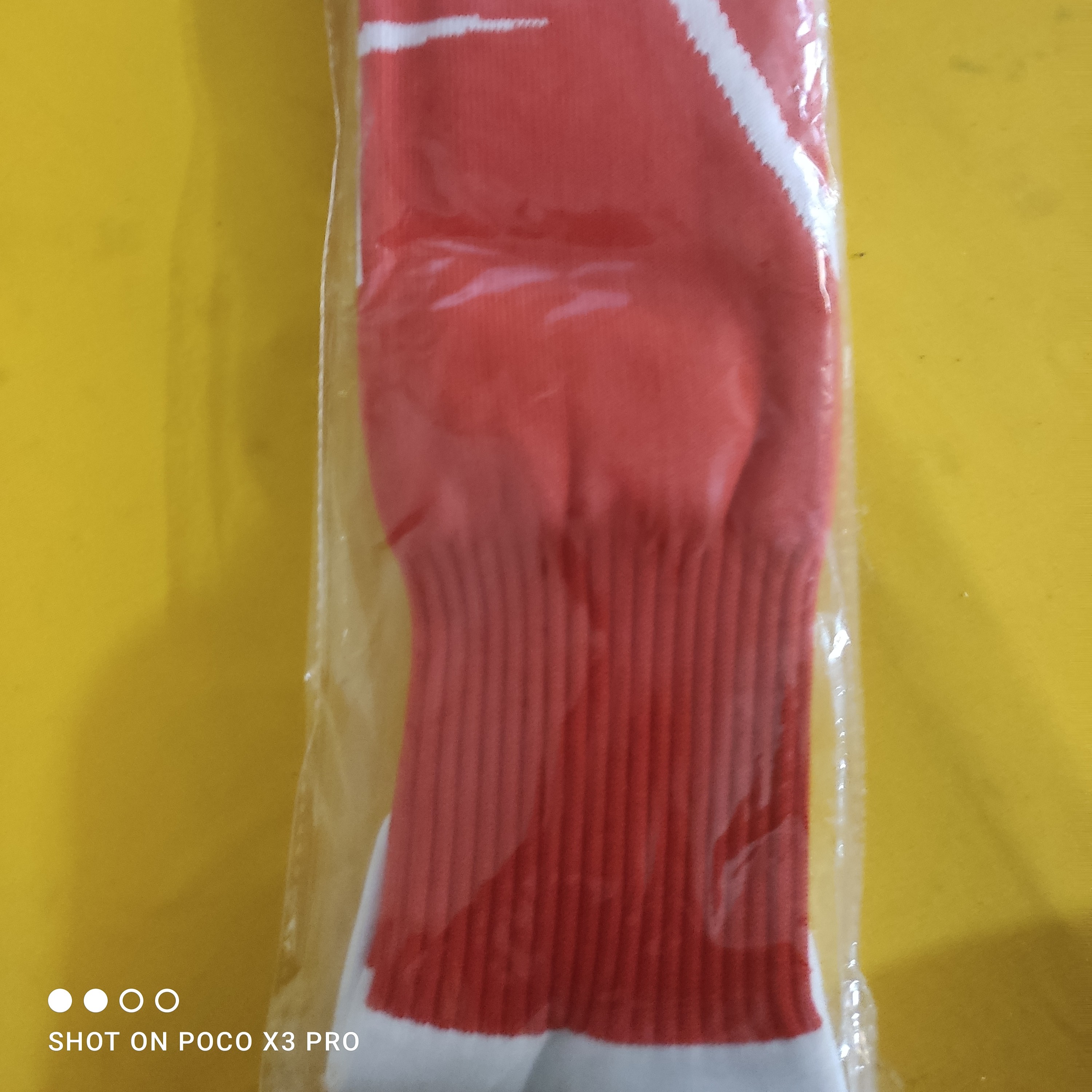 جوراب ورزشی