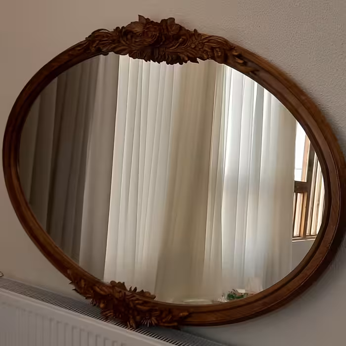 آیینه چوبی منبت کاری شده- چوب گردو- ابعاد 90 در 65 در 3 سانتیمتر - منبت کاری شده دستساز