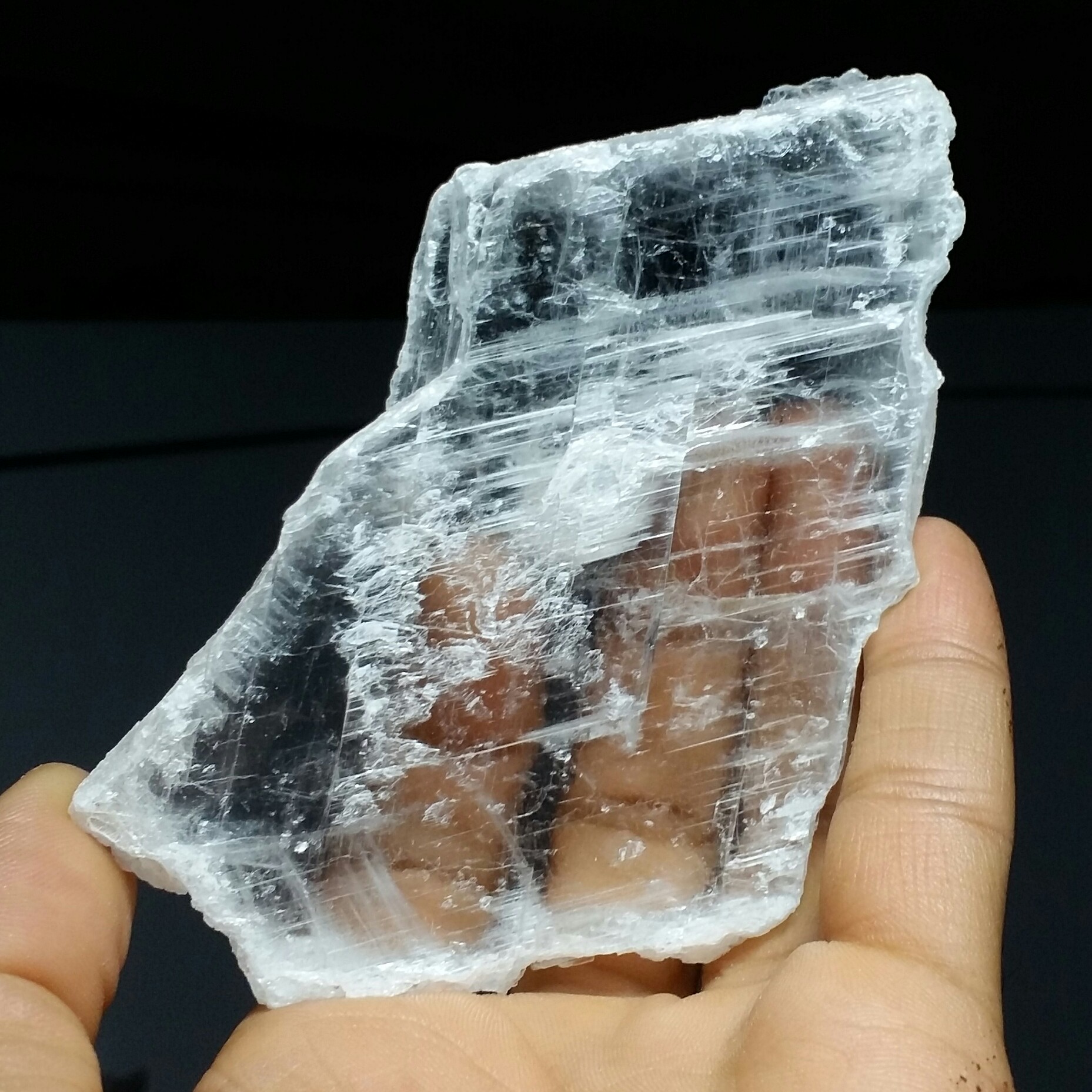 اسلایس سنگ راف ژیپس پلکانی شفاف خاص
 100 در 100 طبیعی شاهکار خلقت
کد 10830