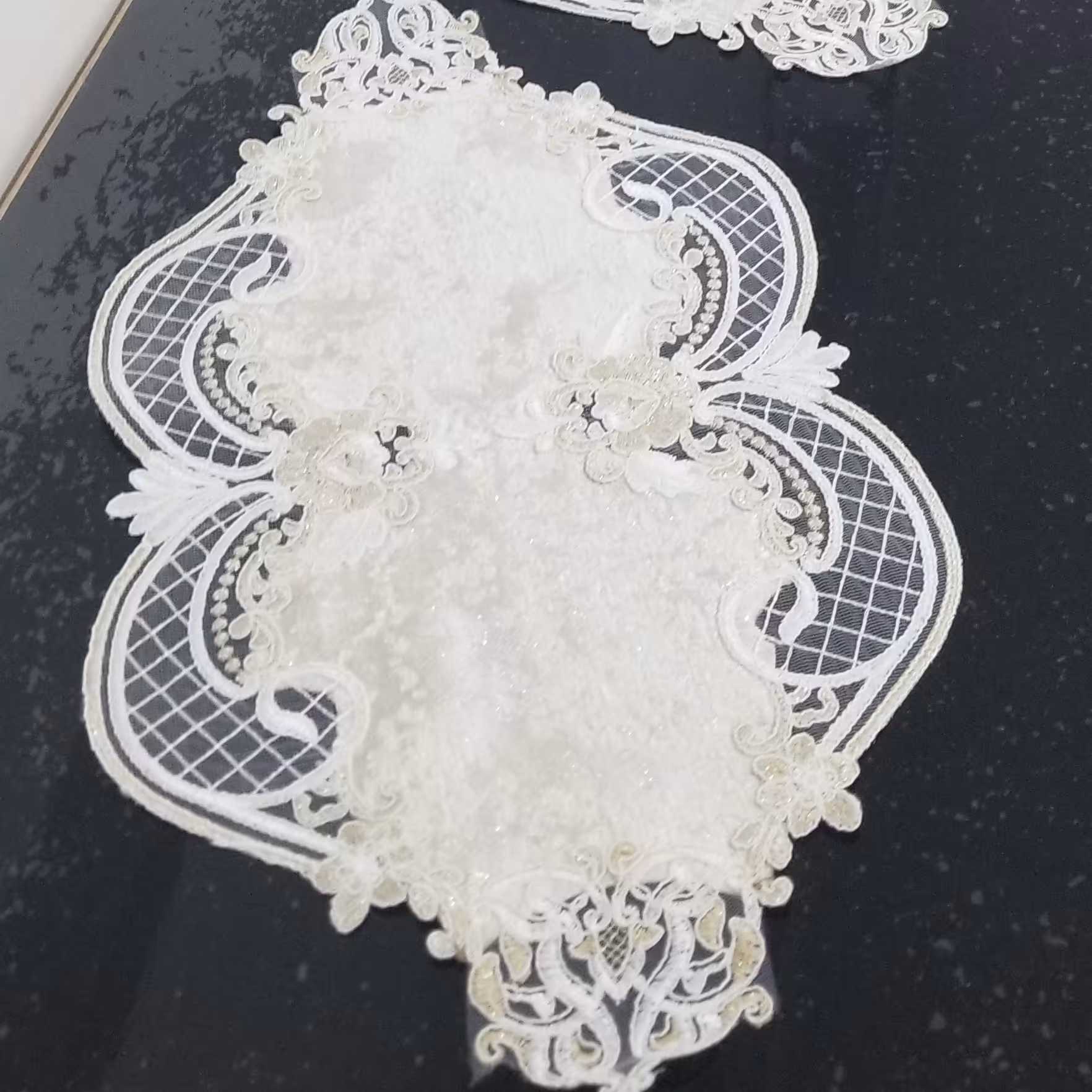 رو میزی کبله .انواع کوسن .رانر ناهار خوری کنسول .سرویس عروس 