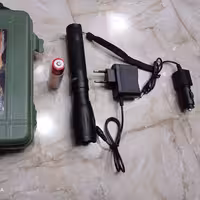 چراغ قوه پلیسی شارژی و باطری خور(دوگانه سوز)