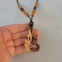 گردنبند اسم ساناز چوبی دستساز چوبی گالری  